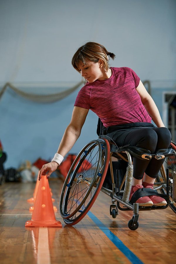 Comment organiser une compétition de pâtisserie virtuelle avec des juges professionnels ?